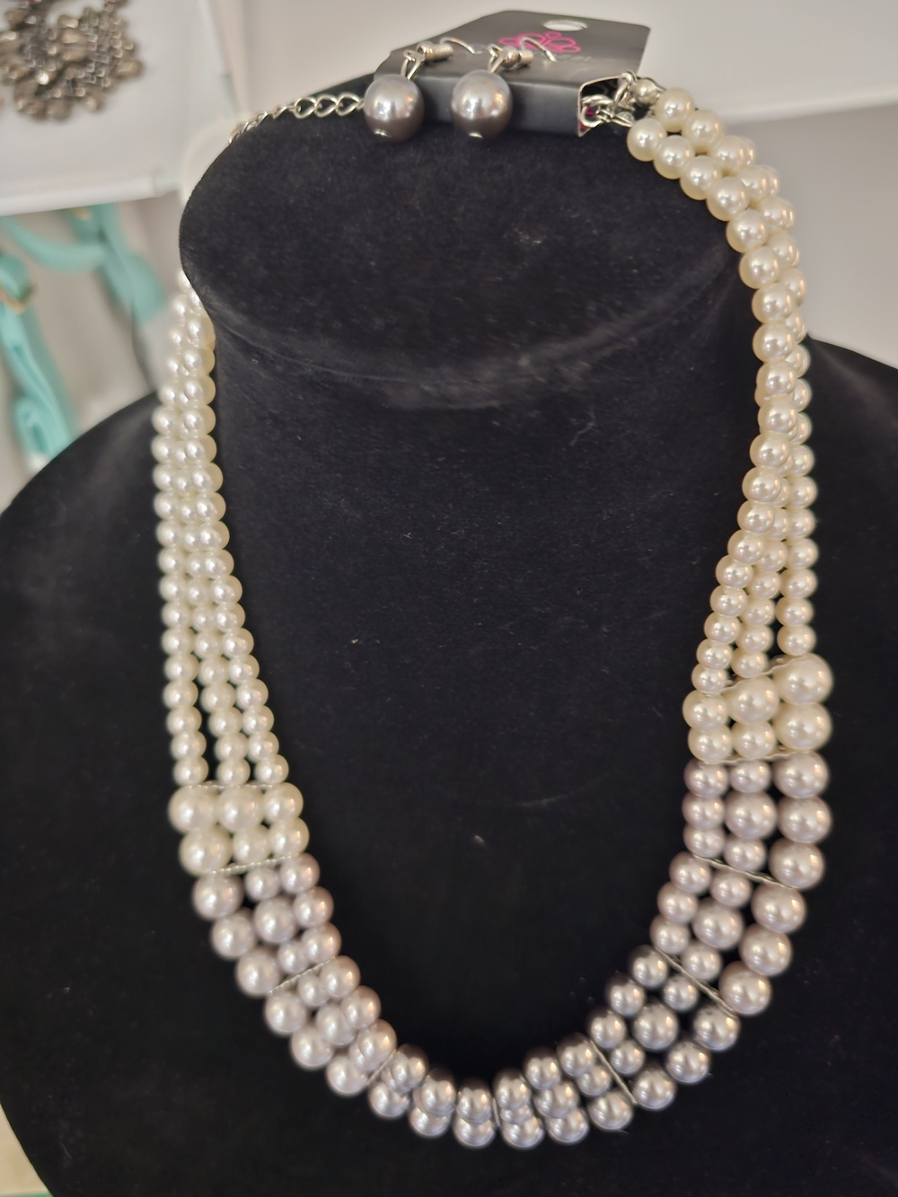 paparazzi Cream and Silver Multi-Strand Pearl Necklace with Gray Pearl Earrings
